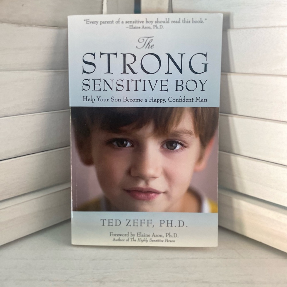 Book - The Strong Sensitive Boy